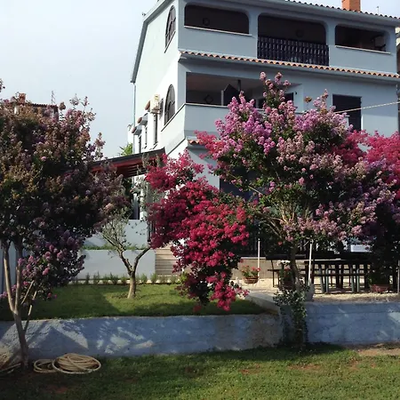 The Blue House Apartamento Vinkuran